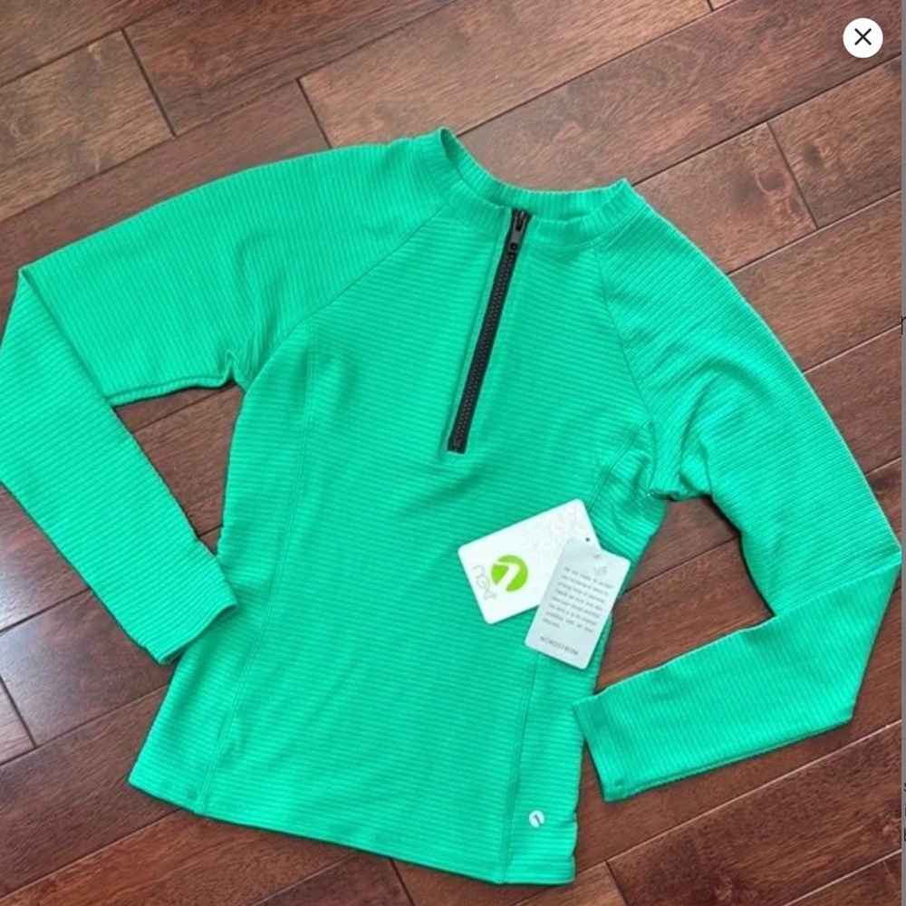 NWT Next In The Groove Long Sleeve Kelly Green Ribbed Surf Shirt XS